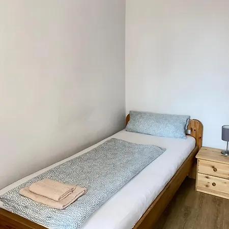 Wohnen In Renoviertem 500 Jahre Alten Haus In *